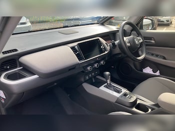 Used Honda Jazz 2021 for sale - 76224871: Photo 2