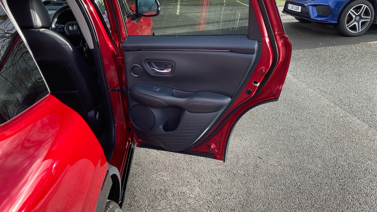 Used Honda ZR-V 2025 for sale - 76736369: Photo 30