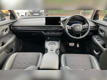 Used Honda ZR-V 2025 for sale - 76736369: Photo