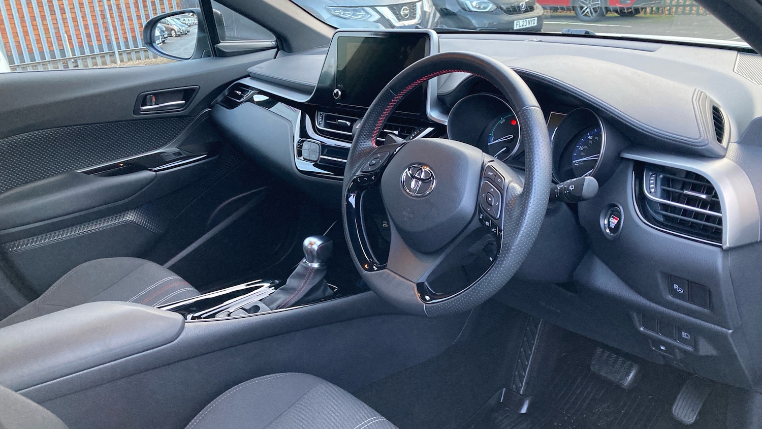 Used Toyota C-HR 2022 for sale - 76908495: Photo 11