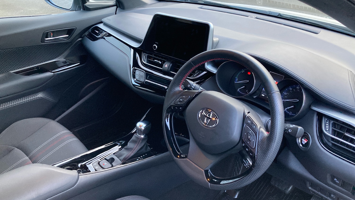 Used Toyota C-HR 2022 for sale - 76908495: Photo 14