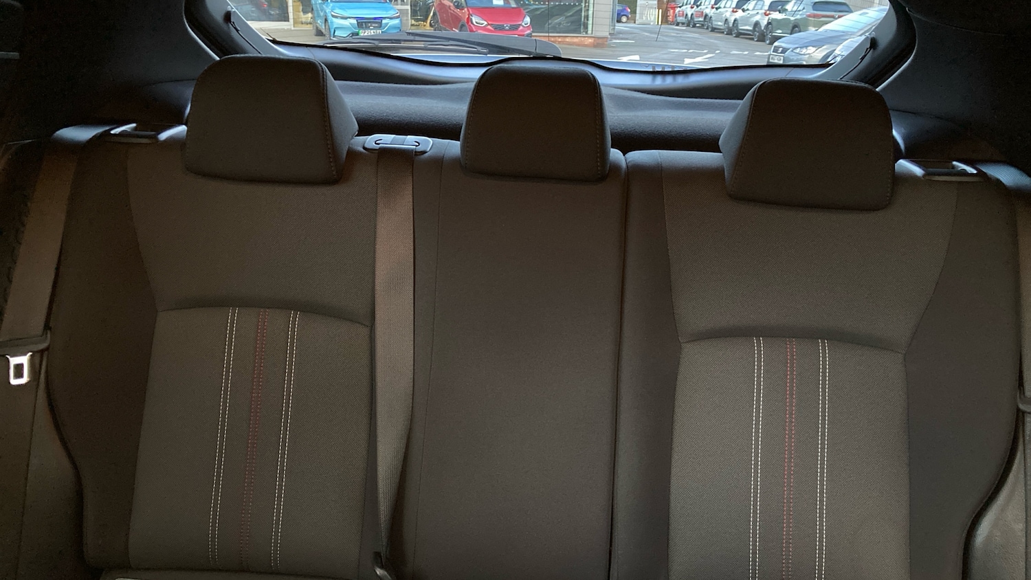 Used Toyota C-HR 2022 for sale - 76908495: Photo 15