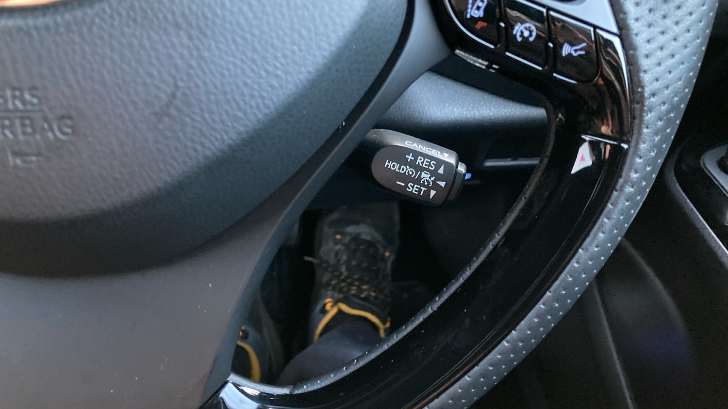 Used Toyota C-HR 2022 for sale - 76908495: Photo 36