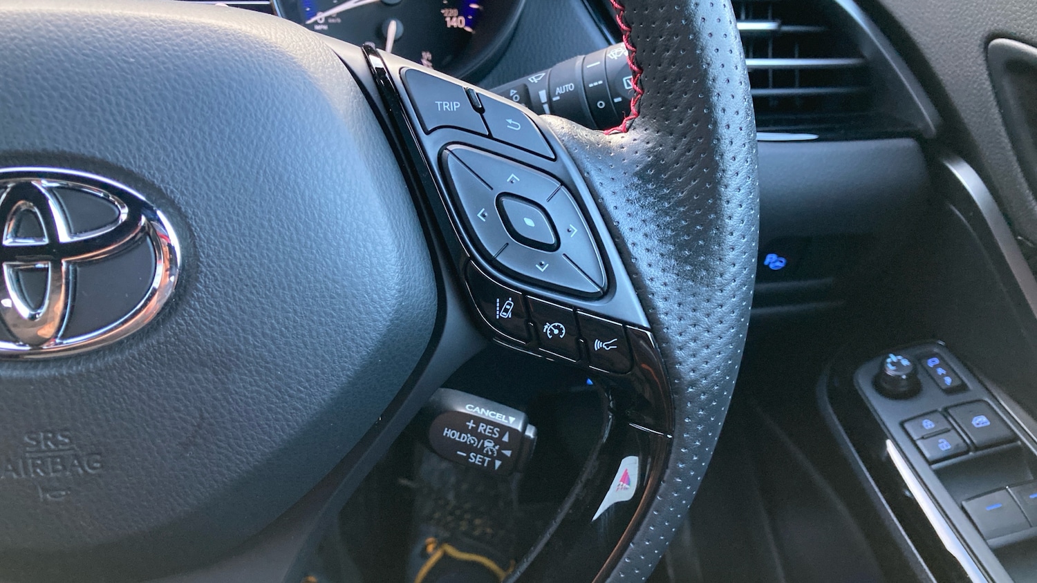 Used Toyota C-HR 2022 for sale - 76908495: Photo 37