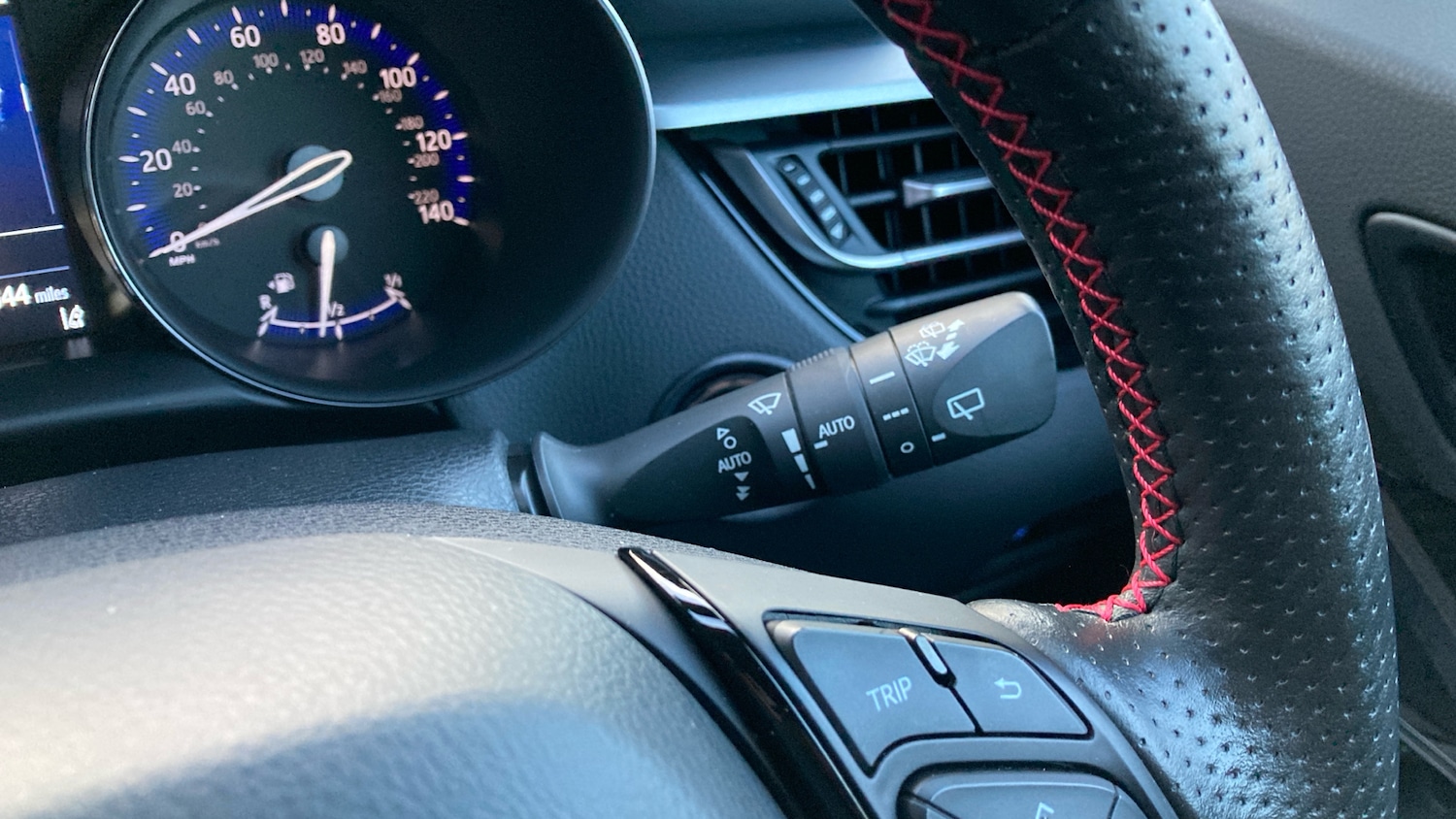 Used Toyota C-HR 2022 for sale - 76908495: Photo 38