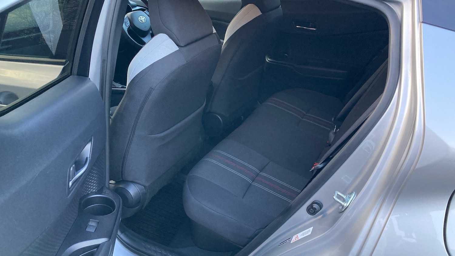 Used Toyota C-HR 2022 for sale - 76908495: Photo 45