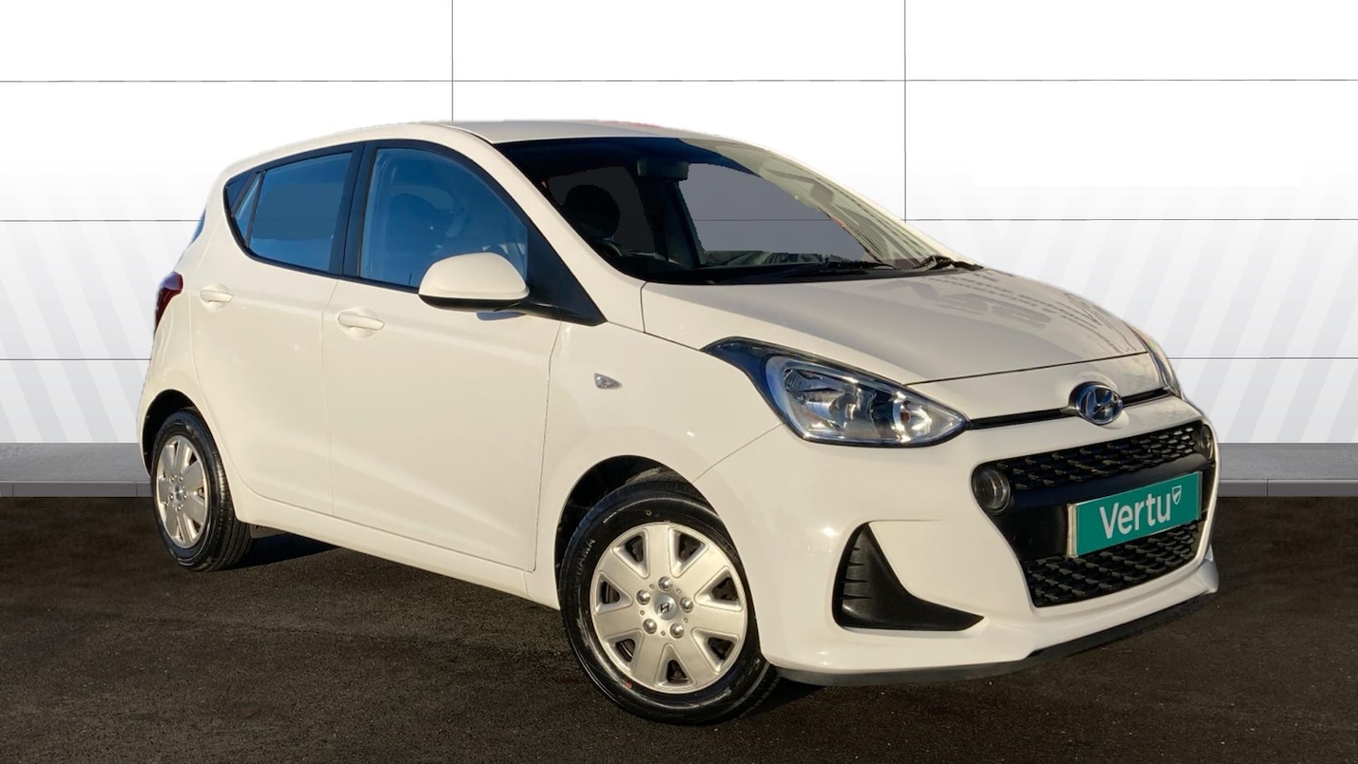 Used Hyundai i10 2017 for sale - 76765055: Photo 1