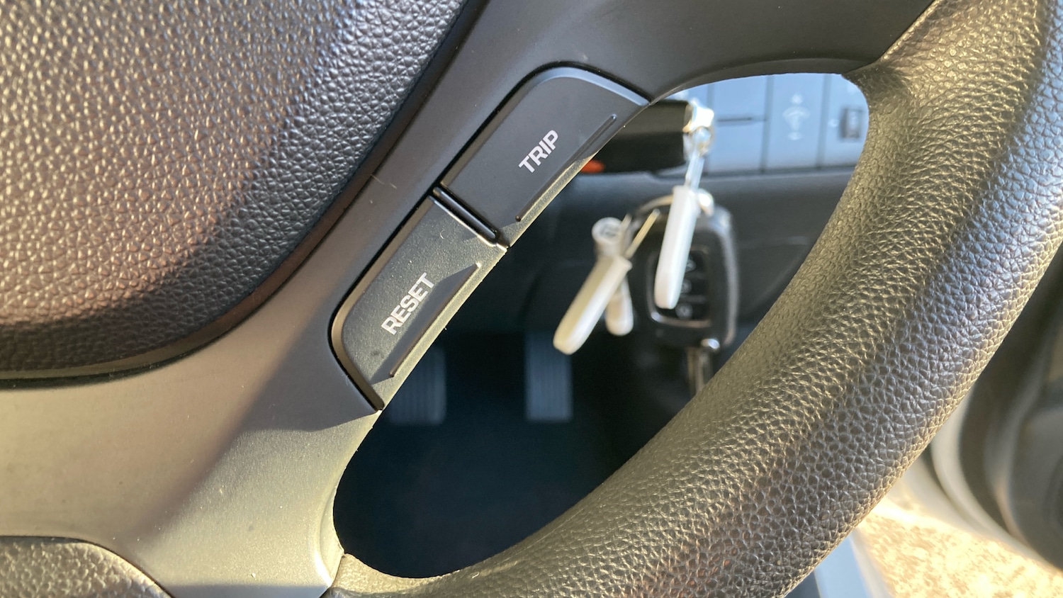 Used Hyundai i10 2017 for sale - 76765055: Photo 27