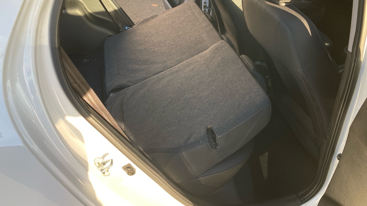 Used Hyundai i10 2017 for sale - 76765055: Photo 46