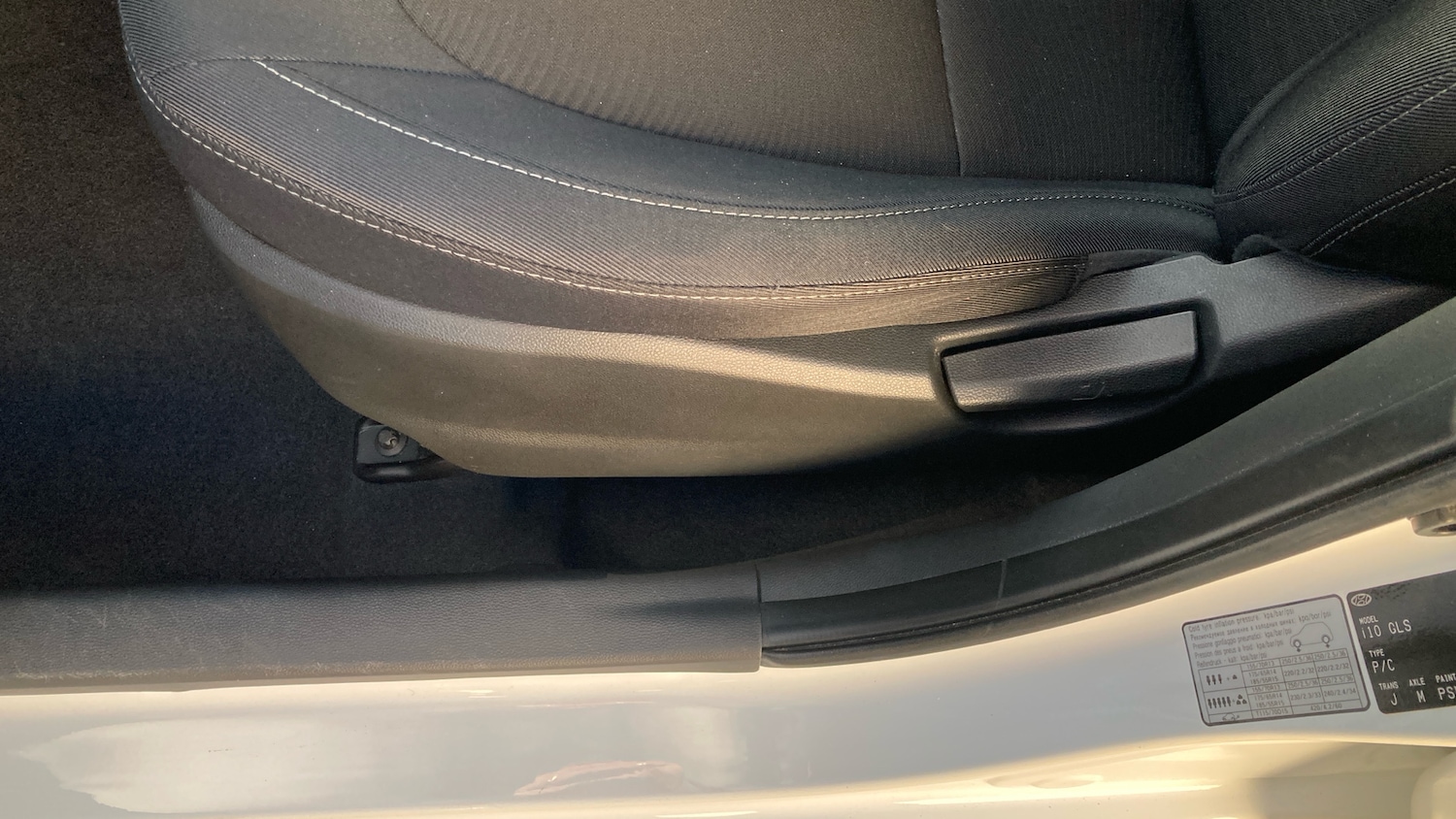 Used Hyundai i10 2017 for sale - 76765055: Photo 58