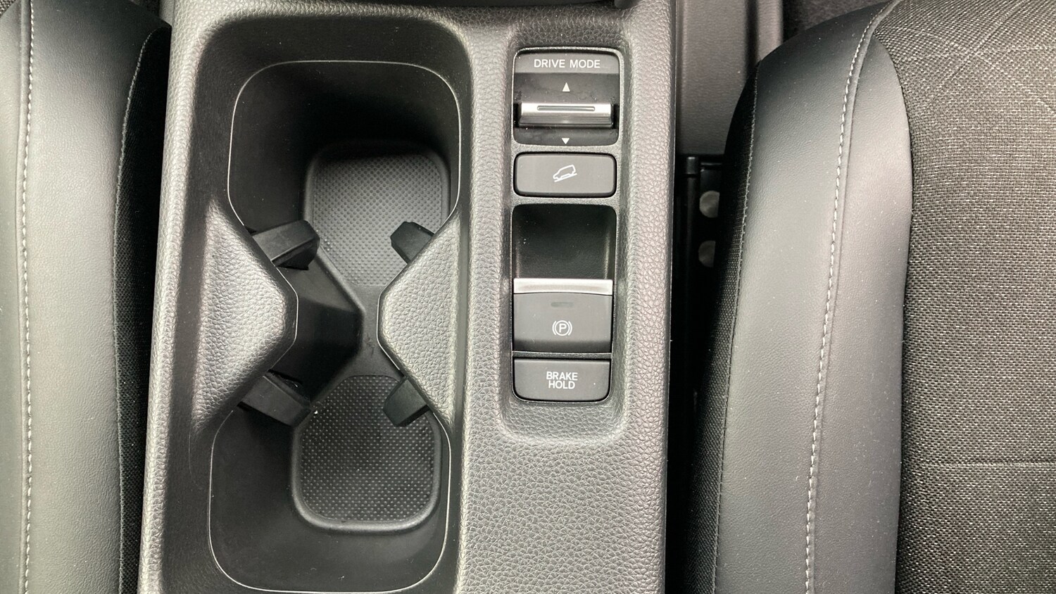 Used Honda HR-V 2022 for sale - 76299763: Photo 30