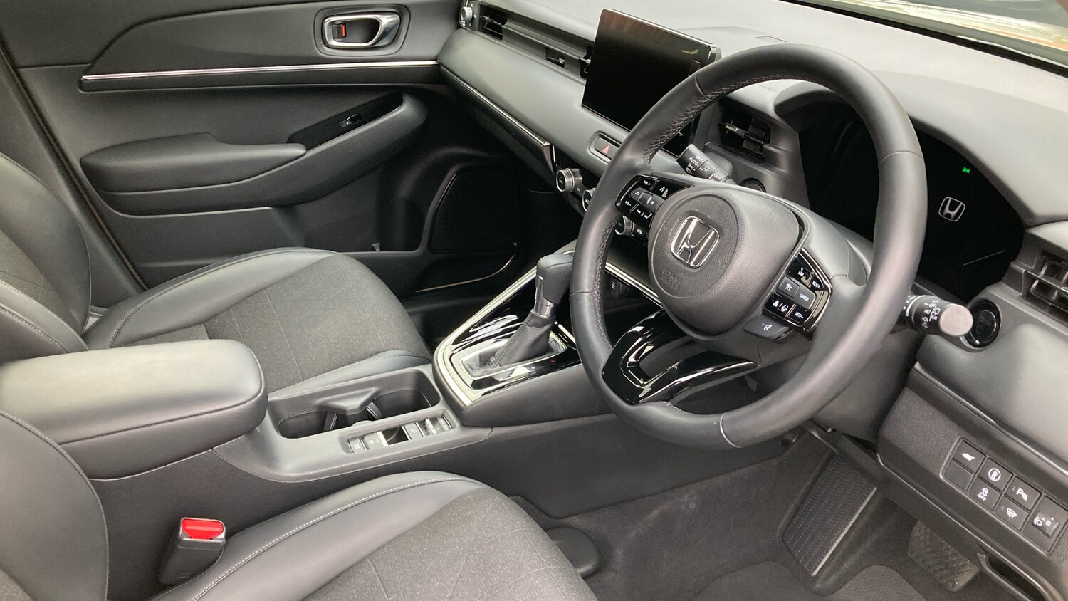 Used Honda HR-V 2022 for sale - 76299763: Photo 44