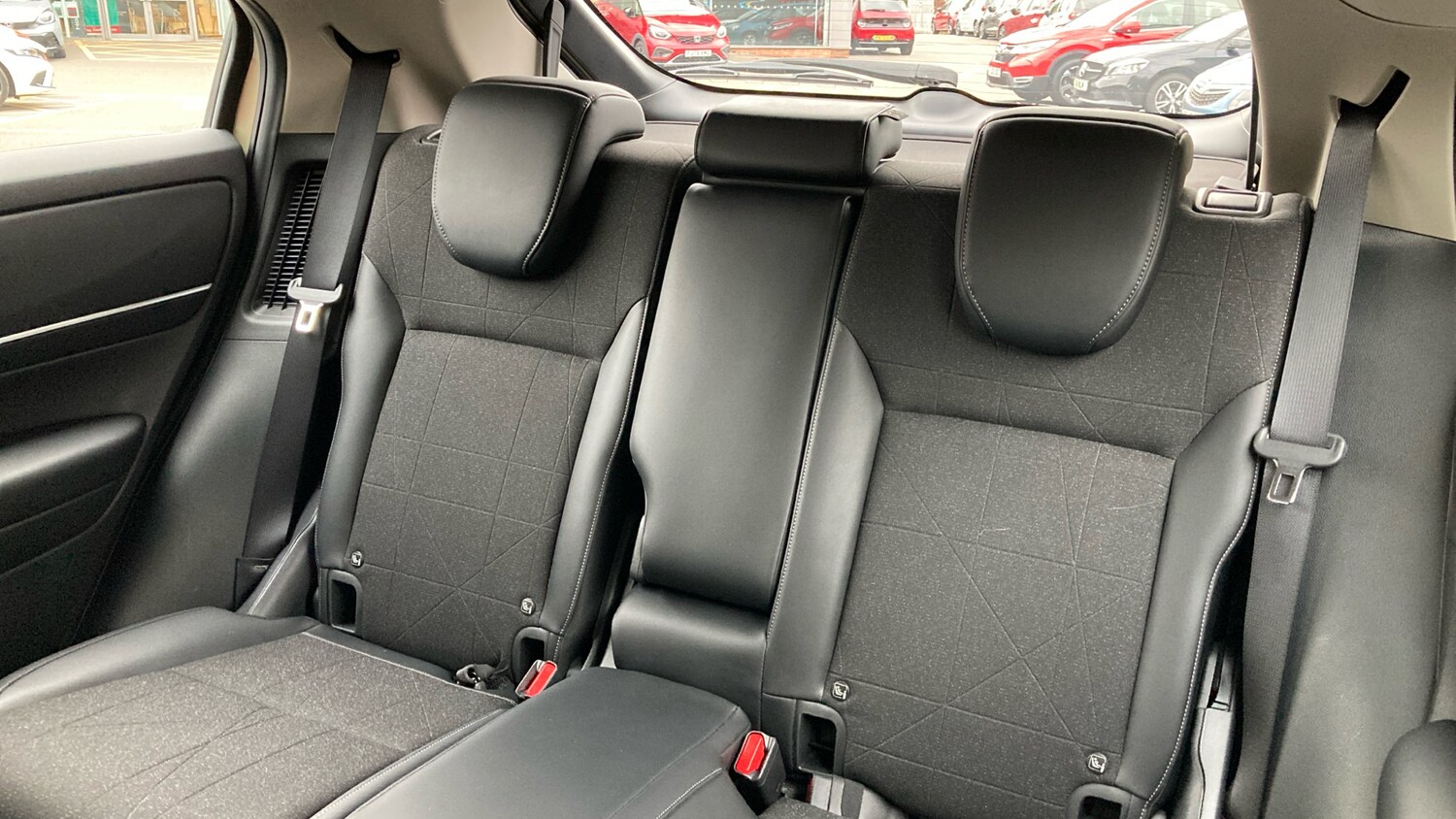 Used Honda HR-V 2022 for sale - 76299763: Photo 8