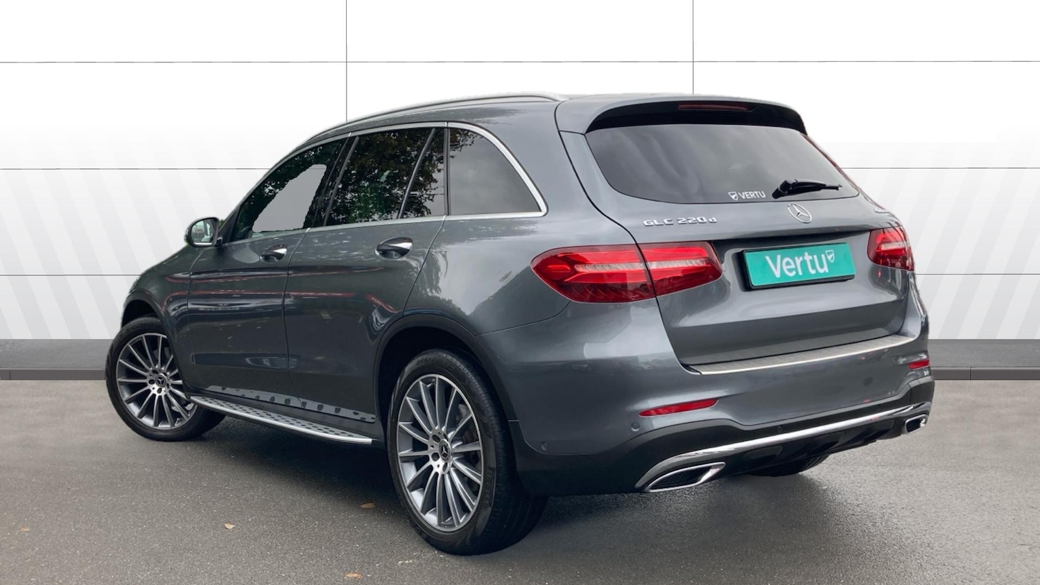 Used Mercedes-Benz GLC 2018 for sale - 76127980: Photo 2