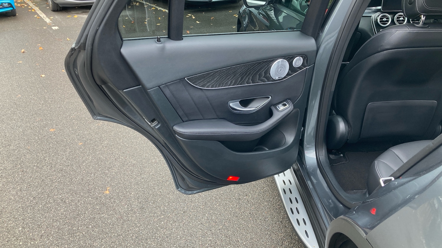 Used Mercedes-Benz GLC 2018 for sale - 76127980: Photo 61