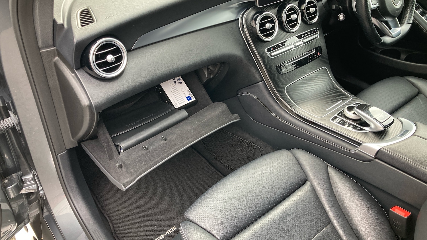 Used Mercedes-Benz GLC 2018 for sale - 76127980: Photo 86