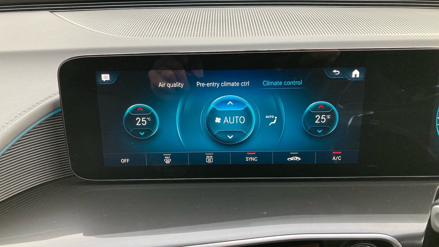 Used Mercedes-Benz EQC 2021 for sale - 77197931: Photo 34