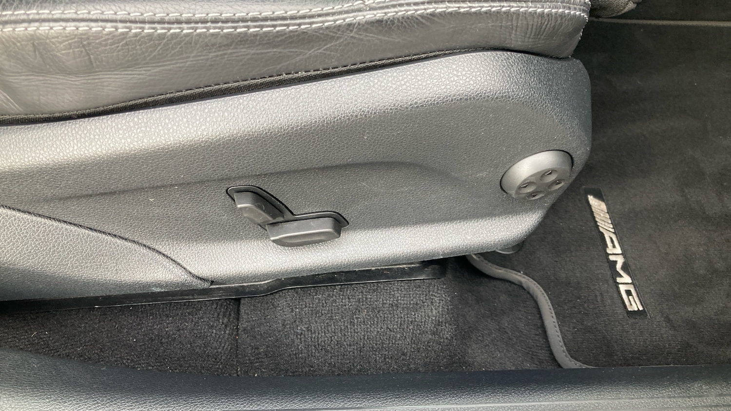 Used Mercedes-Benz EQC 2021 for sale - 77197931: Photo 51