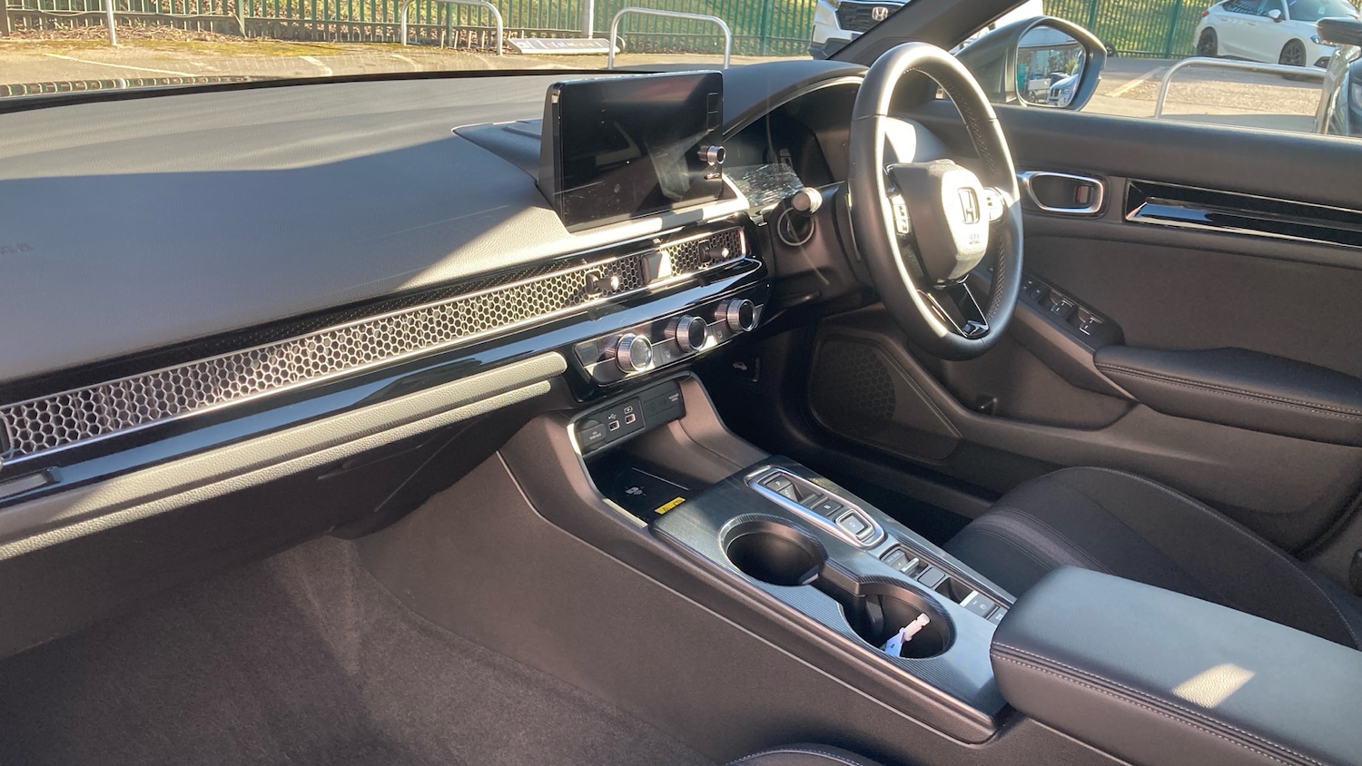 Used Honda Civic 2023 for sale - 77930497: Photo 2