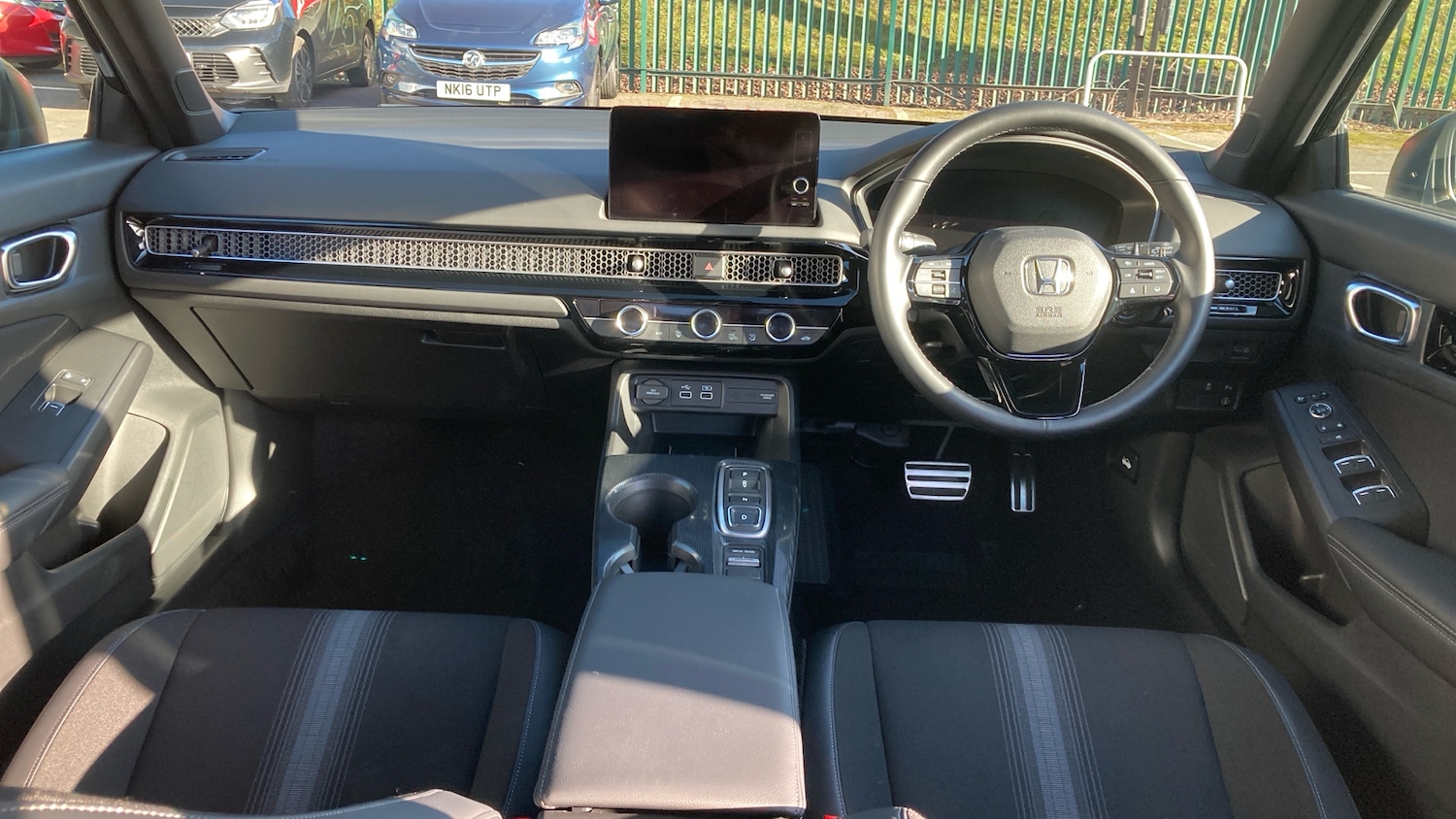 Used Honda Civic 2023 for sale - 77930497: Photo 4