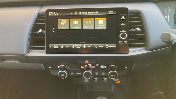 Used Honda Jazz 2025 for sale - 76253130: Photo 17