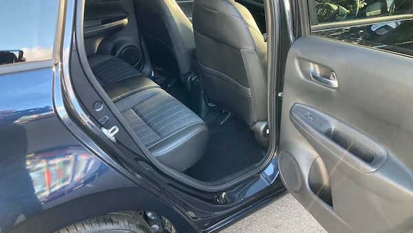 Used Honda Jazz 2025 for sale - 76253130: Photo 32