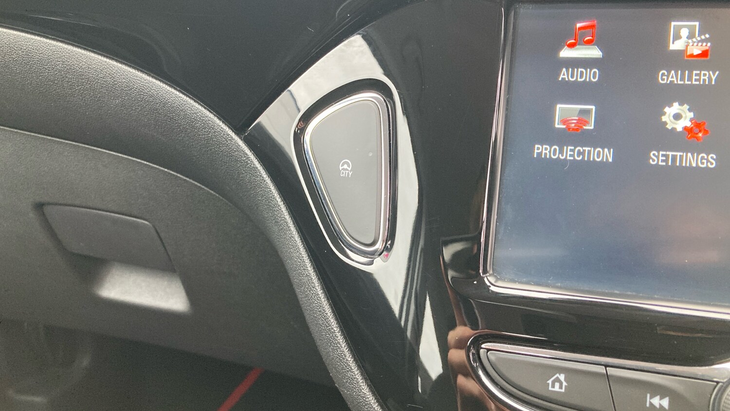 Used Vauxhall Corsa 2016 for sale - 78122304: Photo 26