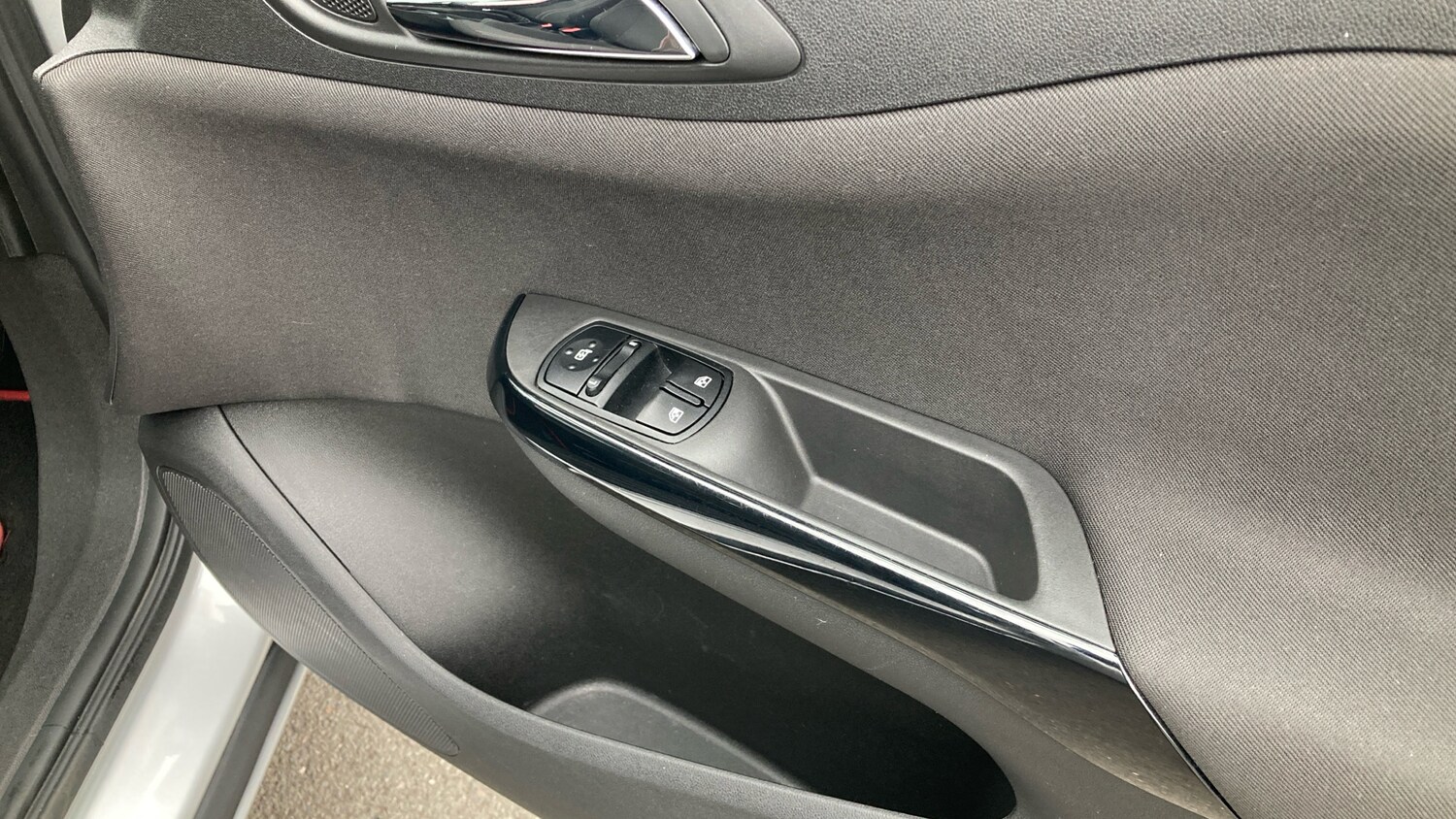 Used Vauxhall Corsa 2016 for sale - 78122304: Photo 44