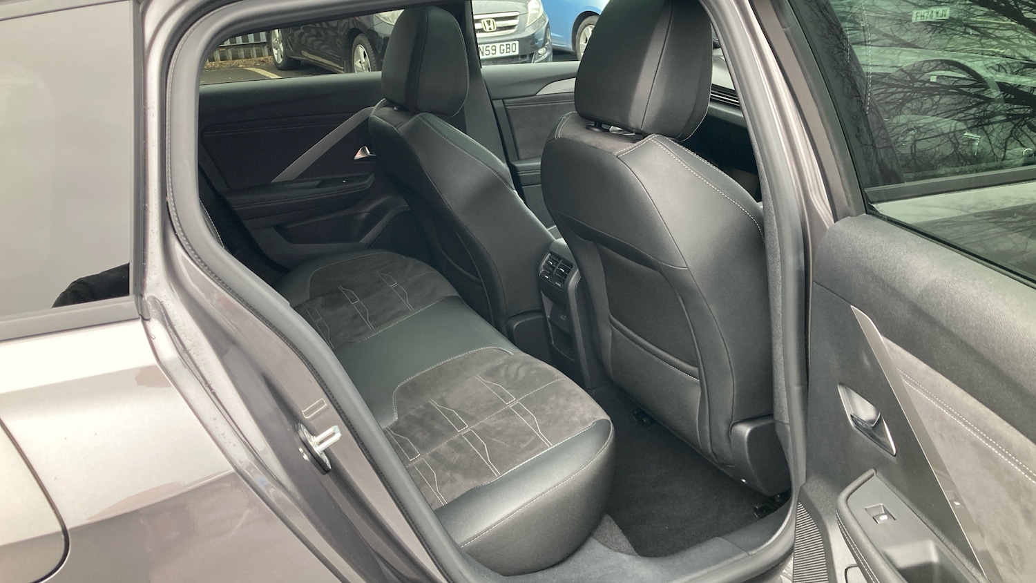 Used Vauxhall Astra 2024 for sale - 77435586: Photo 38