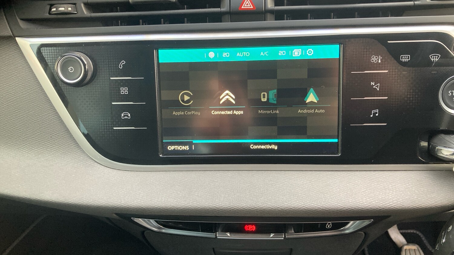 Used Citroen C4 2019 for sale - 76637593: Photo 27