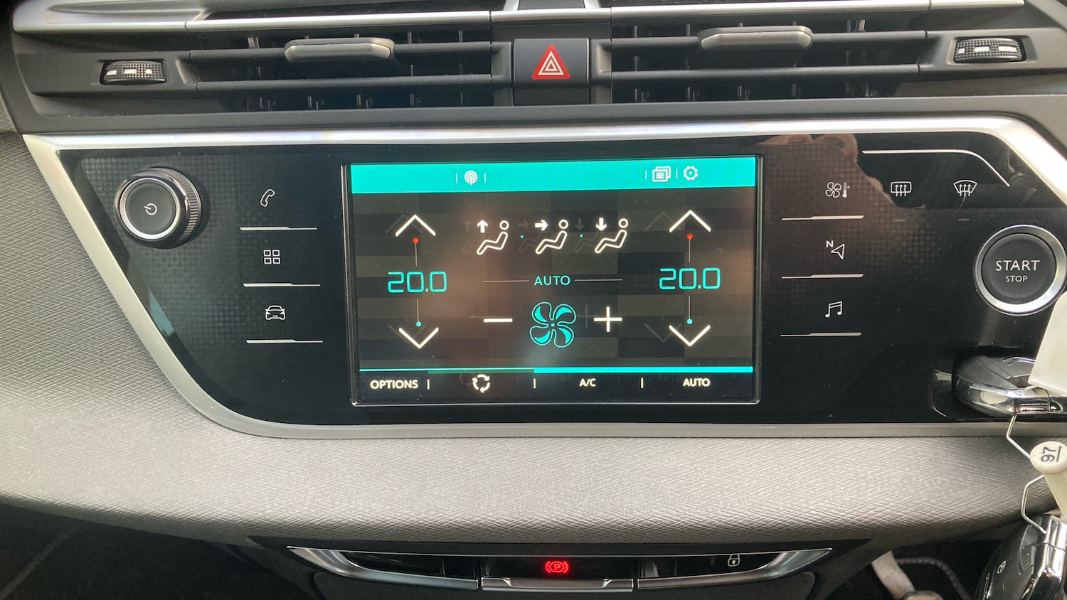 Used Citroen C4 2019 for sale - 76637593: Photo 33