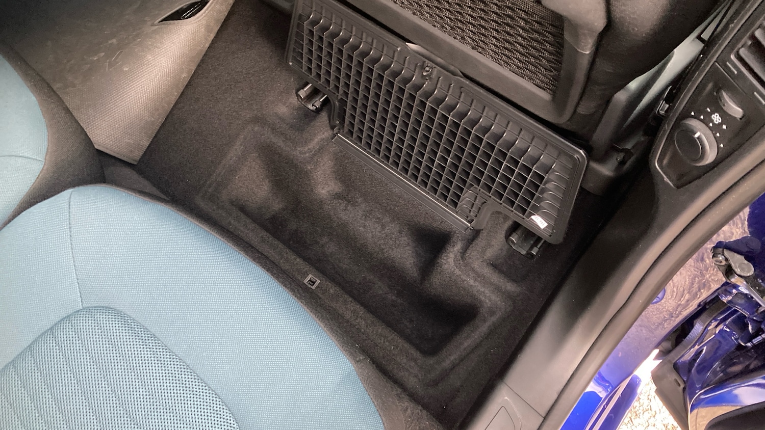 Used Citroen C4 2019 for sale - 76637593: Photo 65