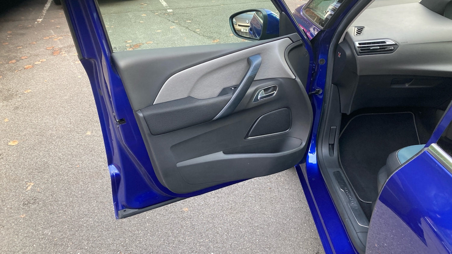 Used Citroen C4 2019 for sale - 76637593: Photo 71