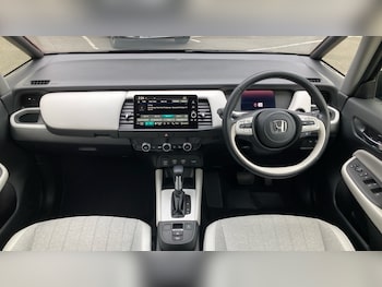 Used Honda Jazz 2023 for sale - 76265908: Photo 4