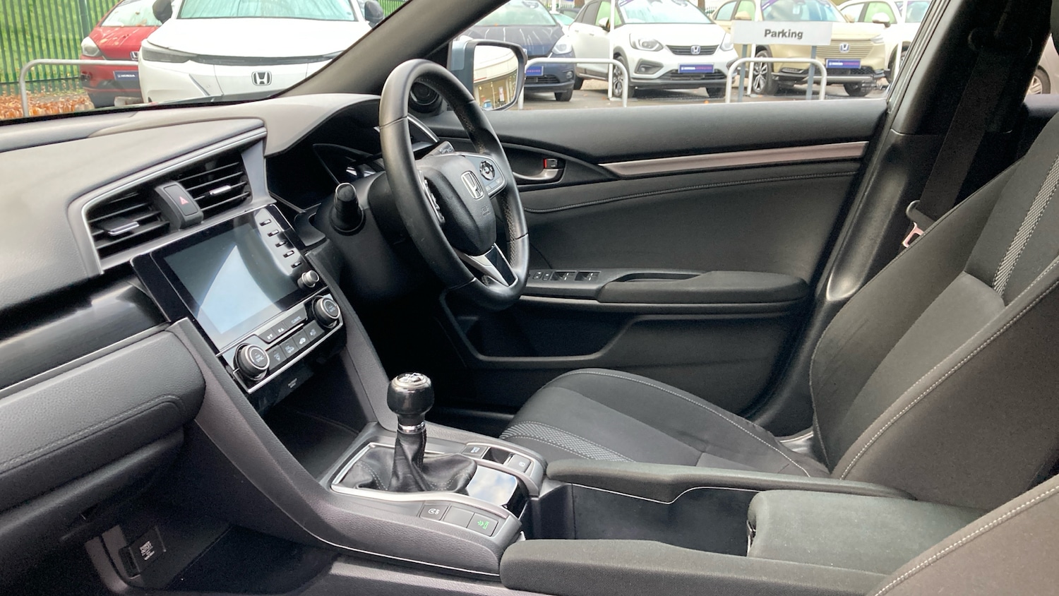 Used Honda Civic 2021 for sale - 76402357: Photo 2