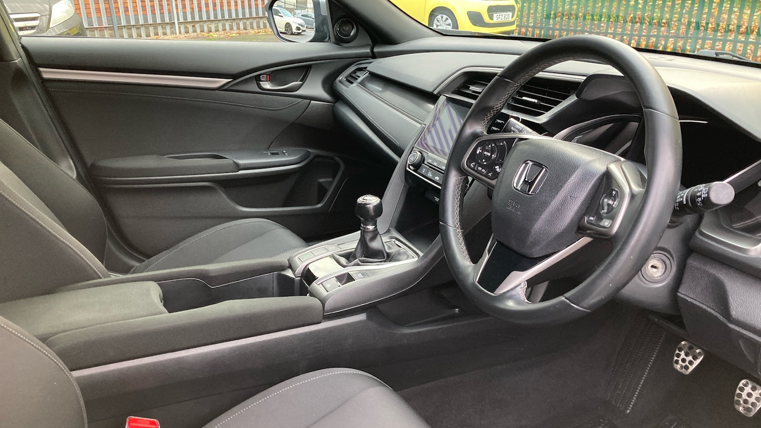 Used Honda Civic 2021 for sale - 76402357: Photo 44