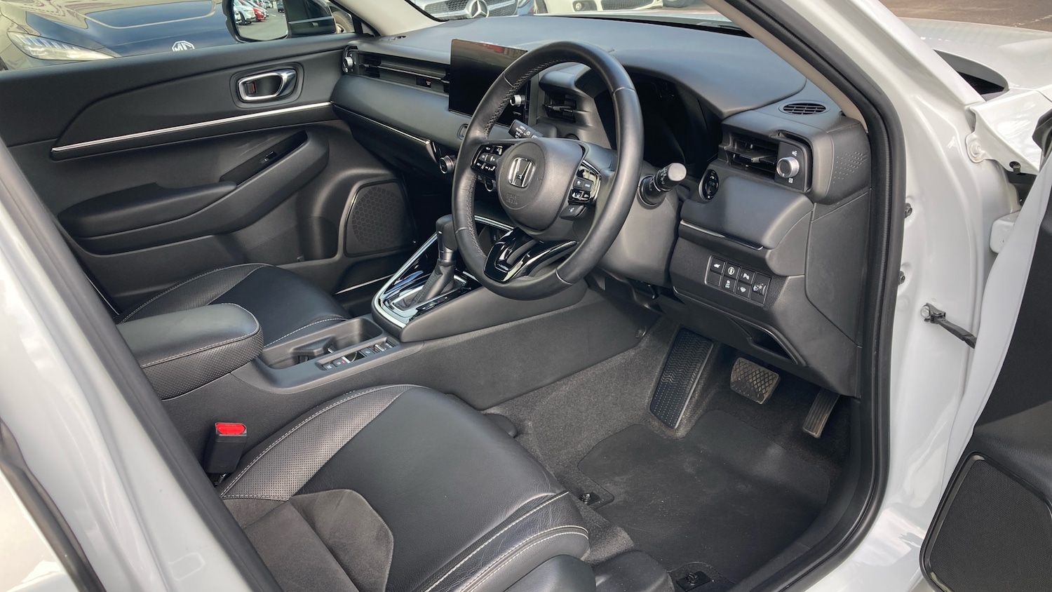 Used Honda HR-V 2022 for sale - 77968493: Photo 30