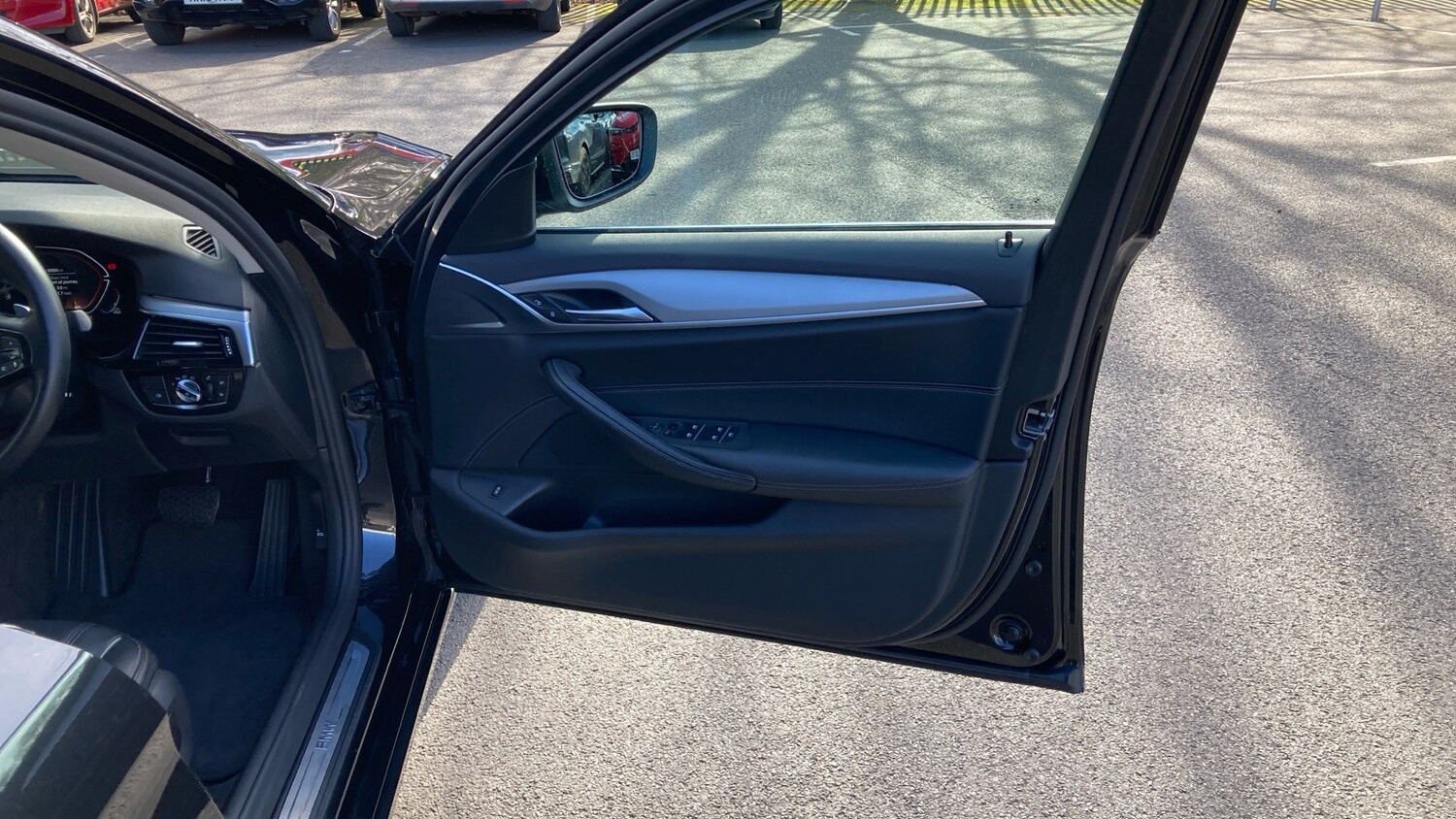 Used BMW 5 Series 2021 for sale - 77917142: Photo 46