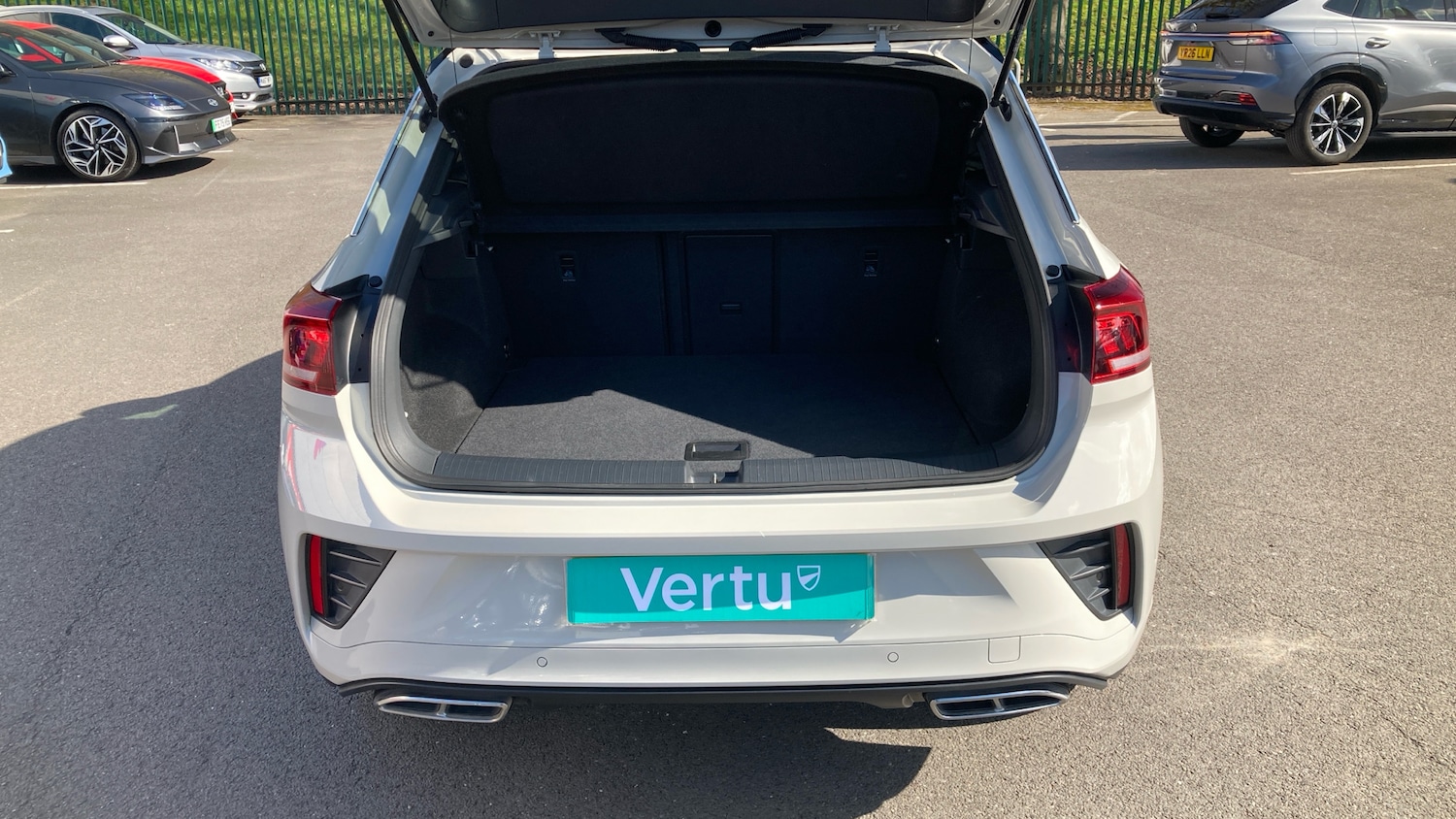 Used Volkswagen T-Roc 2023 for sale - 78198713: Photo 4