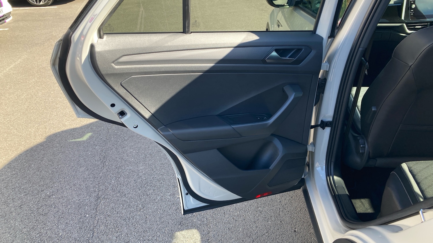 Used Volkswagen T-Roc 2023 for sale - 78198713: Photo 53