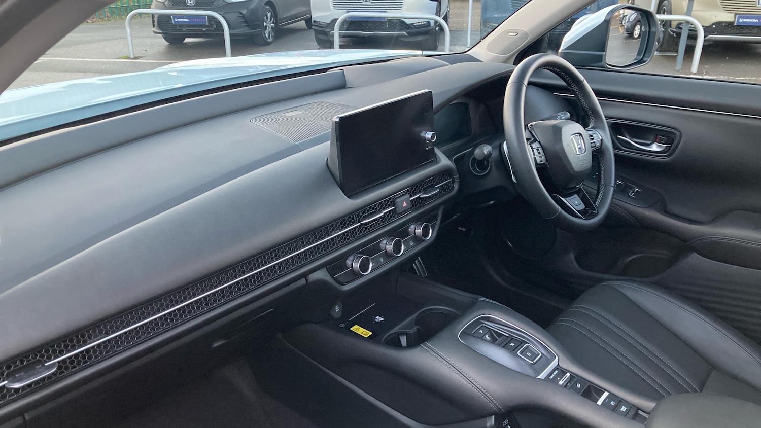 Used Honda ZR-V 2024 for sale - 76791760: Photo 2