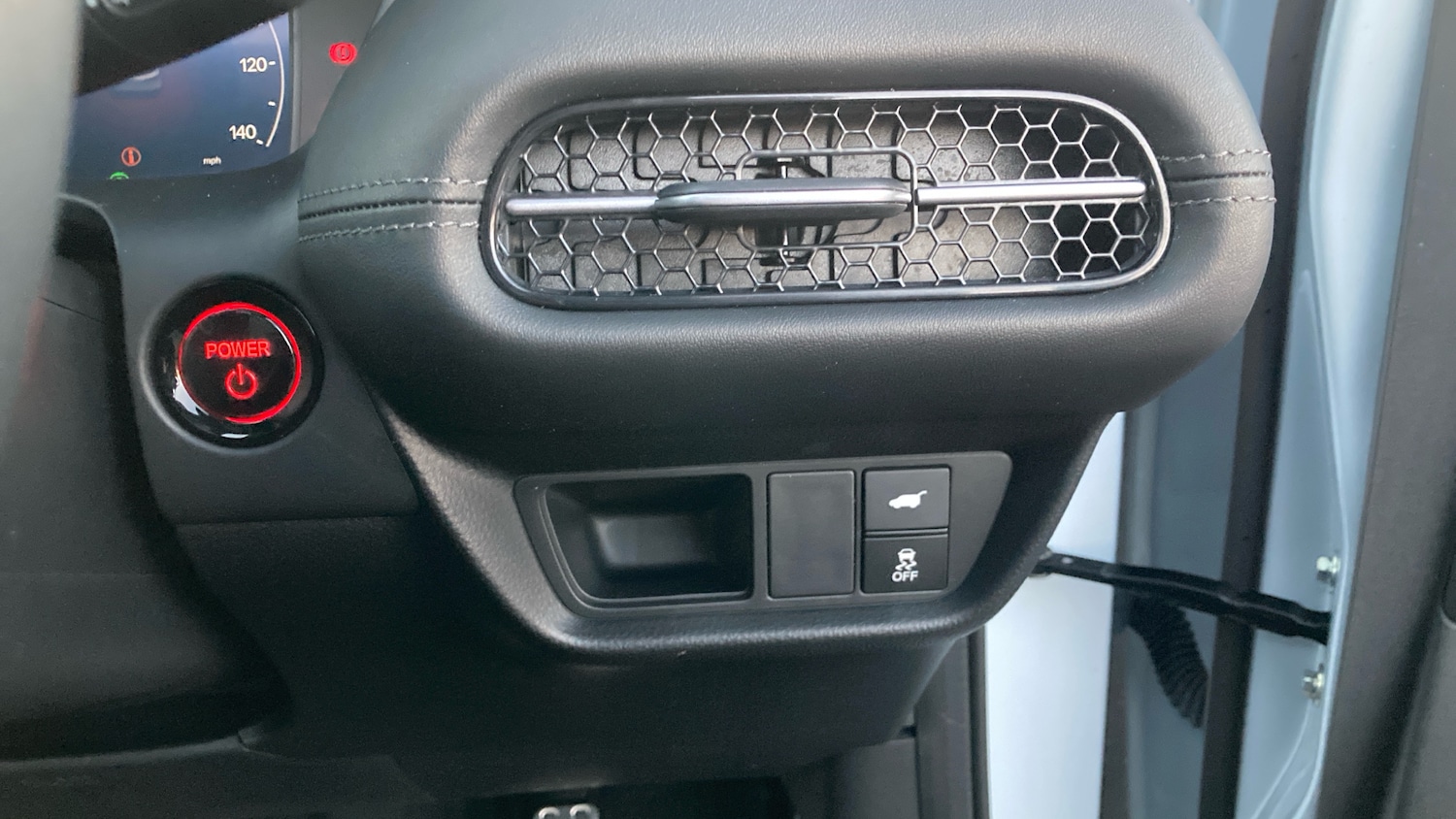 Used Honda ZR-V 2024 for sale - 76791760: Photo 30