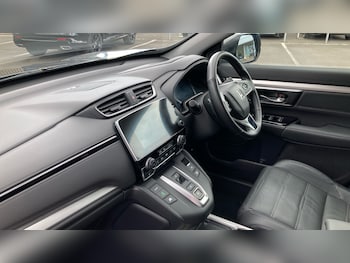 Used Honda CR-V 2023 for sale - 79582772: Photo