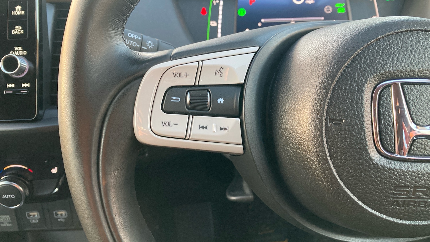 Used Honda Jazz 2024 for sale - 76791755: Photo 23