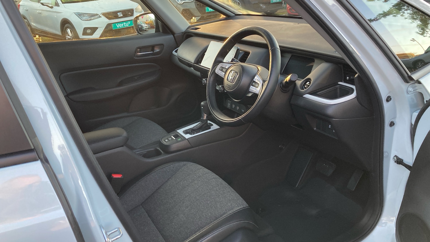 Used Honda Jazz 2024 for sale - 76791755: Photo 31