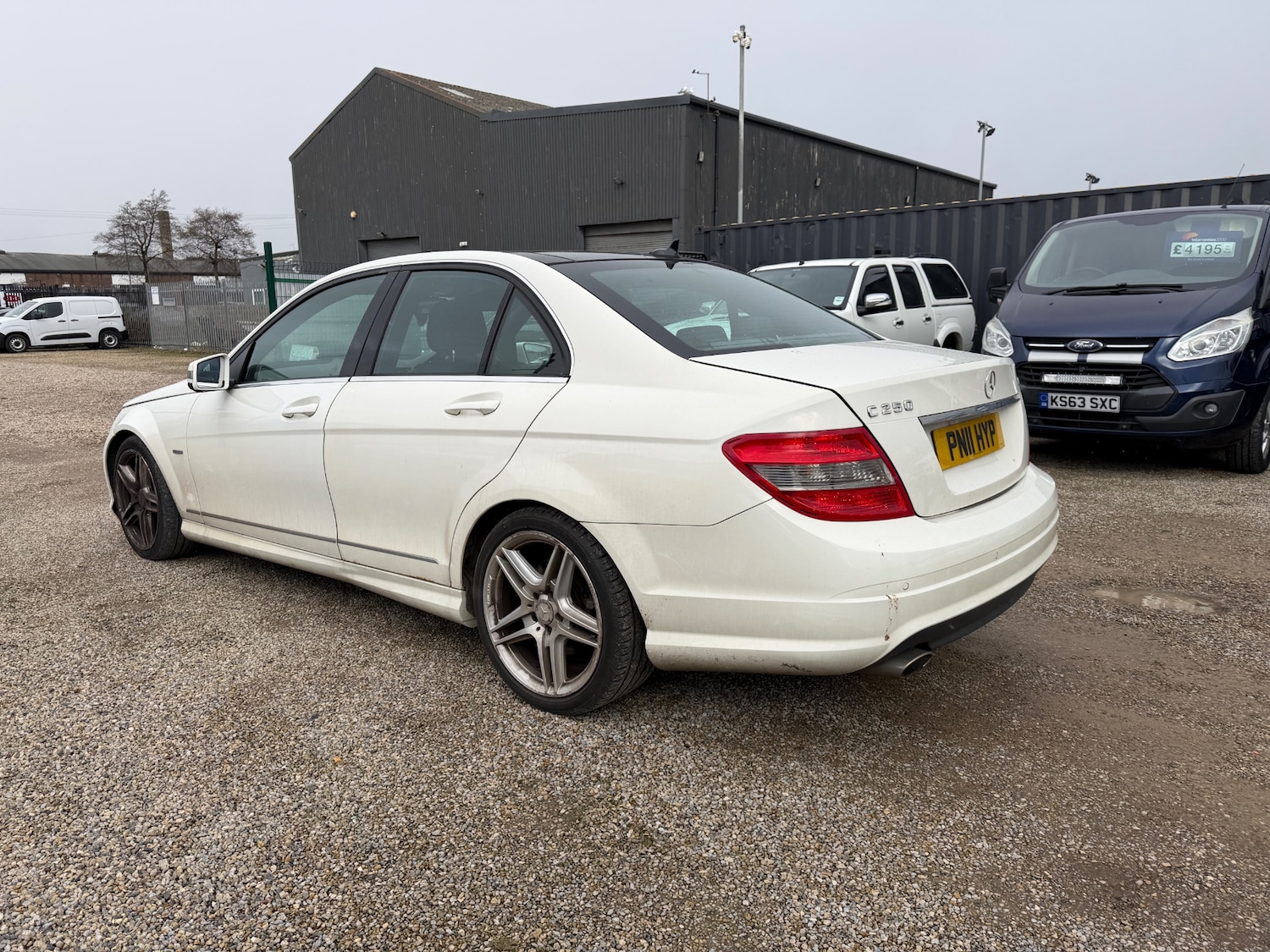 Used Mercedes-Benz C Class 2011 for sale - 77581714: Photo 4