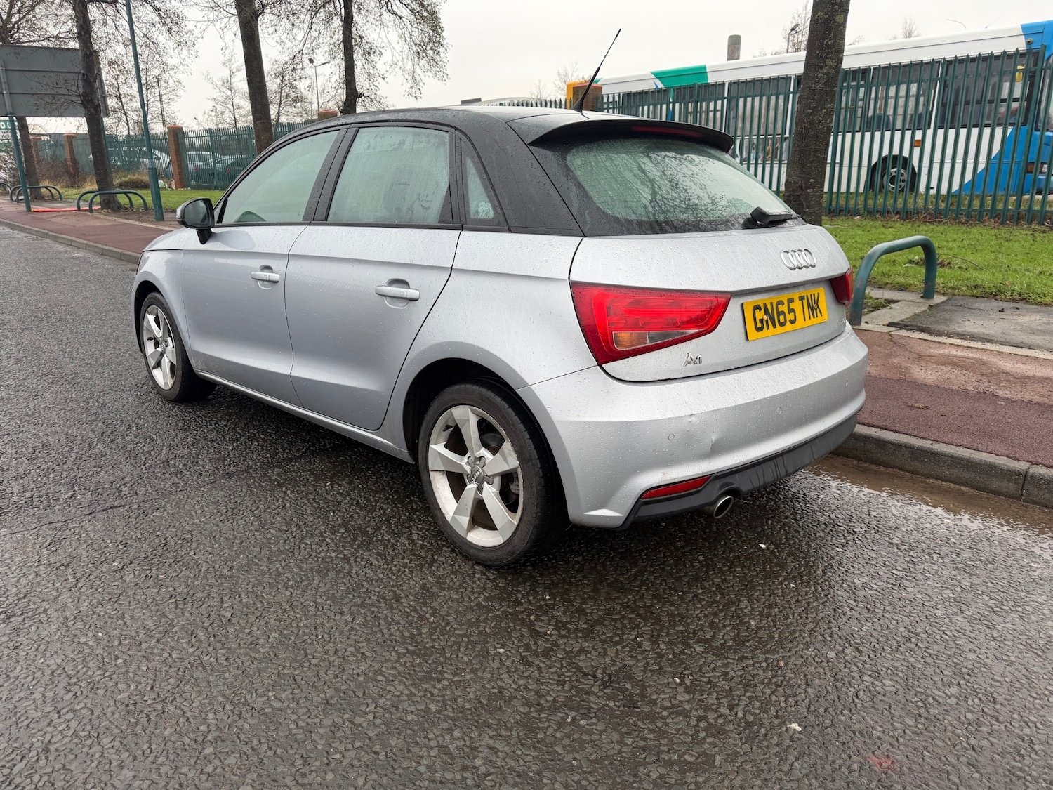 Used Audi A1 2015 for sale - 77303835: Photo 4