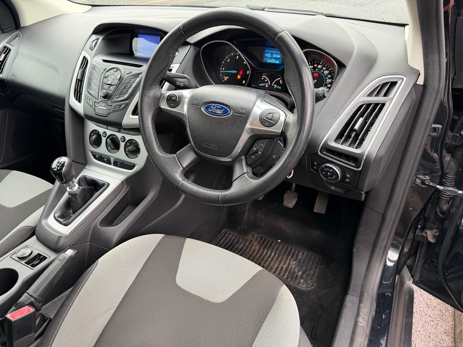 Used Ford Focus 2012 for sale - 77392299: Photo 8