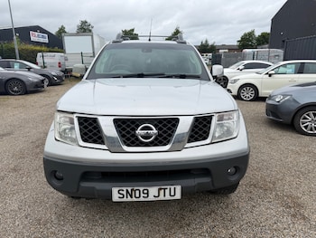 Used Nissan Navara 2009 for sale - 78870940: Photo