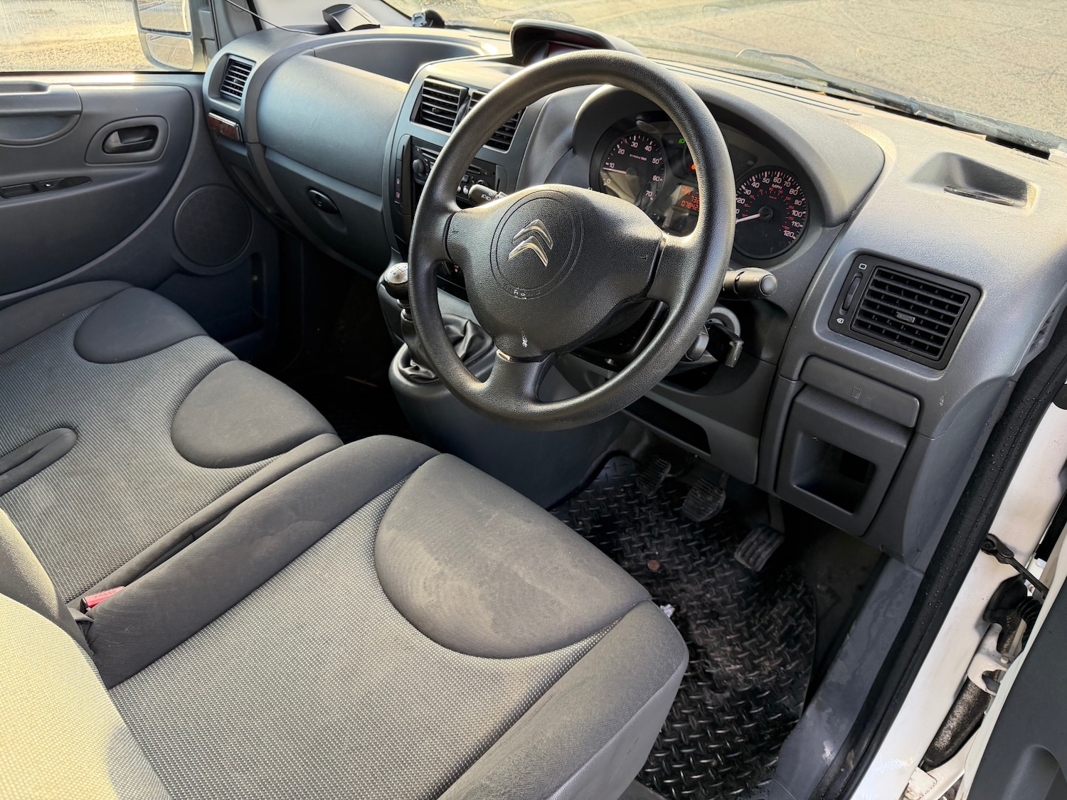 Used Citroen Dispatch 2016 for sale - 77196382: Photo 8